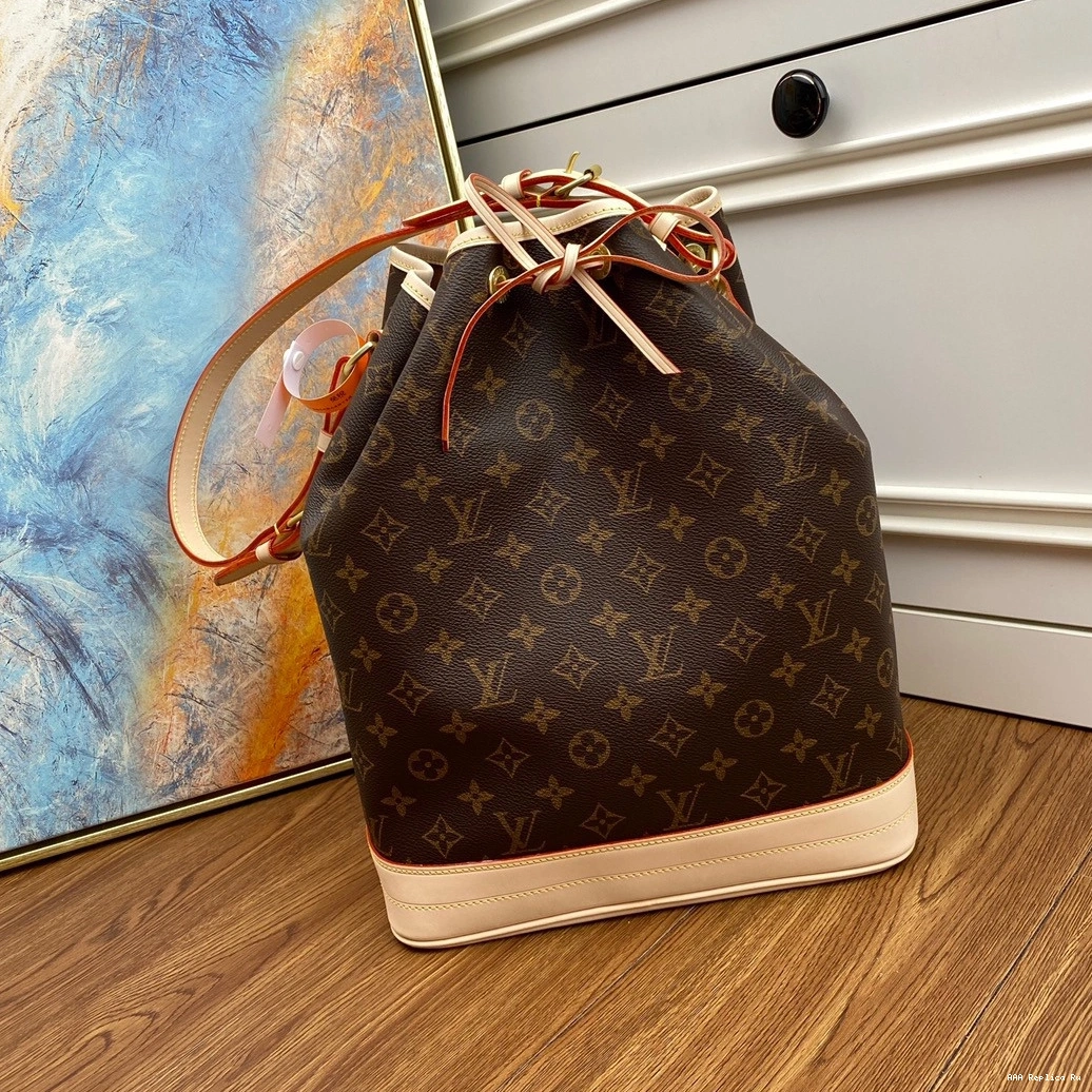 AAA Pruses Bags LOUIS VUITTON NOÉ 0815